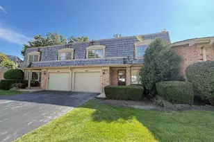 19W147 Ave Royal, Oak Brook, IL 60523 - Photo 1