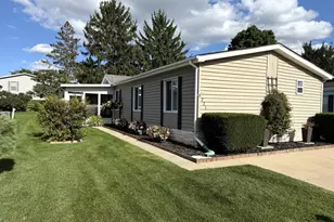 271 Fox Ln, Belvidere, IL 61008 - Photo 1