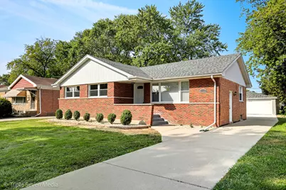 16348 Dobson Avenue, South Holland, IL 60473 - Photo 1