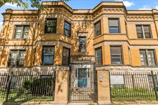3264 W Wrightwood Ave, Chicago, IL 60647 - Photo 1