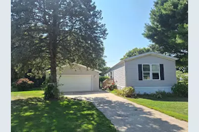 19 Countryside Estates, Sandwich, IL 60548 - Photo 1