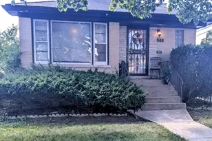 549 E 103rd Pl, Chicago, IL 60628 - Photo 1