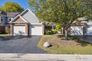 1157 Russellwood Ct, Buffalo Grove, IL 60089 - Photo 1