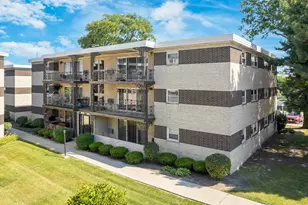 301 E Plainfield Rd, La Grange, IL 60525 - Photo 1