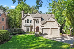 1030 Pleasant Ln, Glenview, IL 60025 - Photo 1