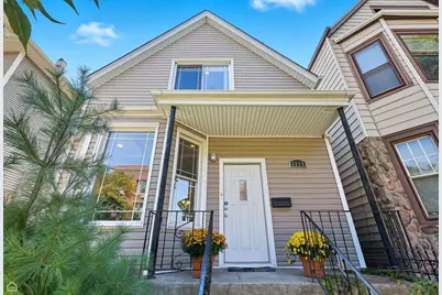 3219 W Dickens Avenue, Chicago, IL 60647 - Photo 1