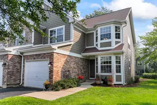 615 Kingsbridge Dr, Carol Stream, IL 60188 - Photo 1