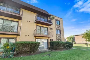 1279 Harding Ave, Des Plaines, IL 60016 - Photo 1