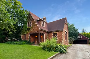 144 Country Clb Rd, Chicago Heights, IL 60411 - Photo 1