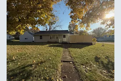 1004 Johnson Avenue, Dixon, IL 61021 - Photo 1
