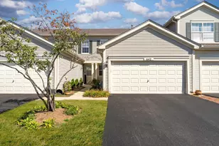 642 W Kristina Ln, Round Lake, IL 60073 - Photo 1