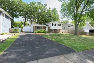 2509 Jethro Ave, Zion, IL 60099 - Photo 1