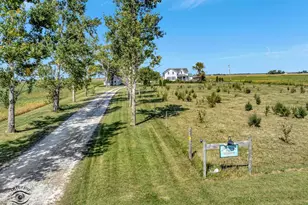 1258 E 2900 North Rd, Clifton, IL 60927 - Photo 1