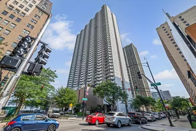 6033 N Sheridan Road #37L, Chicago, IL 60660 - Photo 1