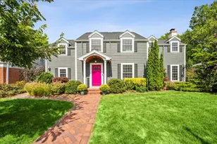 2112 Dewes St, Glenview, IL 60025 - Photo 1