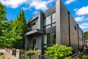 1622 N Wolcott Ave, Chicago, IL 60622 - Photo 1