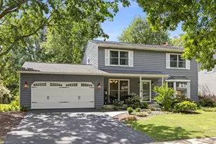 1434 Culpepper Dr, Naperville, IL 60540 - Photo 1