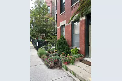 862 N Hermitage Avenue #1F, Chicago, IL 60622 - Photo 1