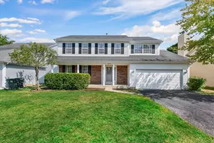 249 Stafford Dr, Mundelein, IL 60060 - Photo 1