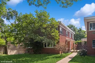 2543 Crawford Ave, Evanston, IL 60201 - Photo 1