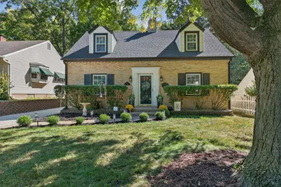 115 Oak Knolls Avenue E, Rockford, IL 61107 - Photo 1