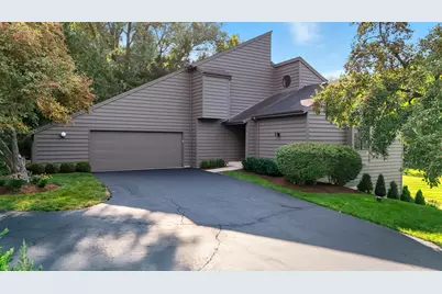 5N373 Glen Oak Lane, Saint Charles, IL 60175 - Photo 1