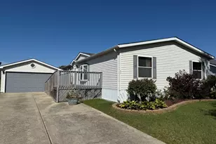 372 Tulip Cir, Matteson, IL 60443 - Photo 1