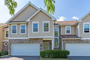 966 Willow St, Itasca, IL 60143 - Photo 1