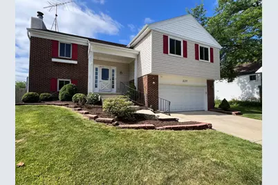 227 Augusta Drive, Vernon Hills, IL 60061 - Photo 1
