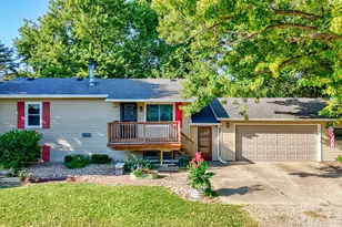 5102 9th St, Streator, IL 61364 - Photo 1