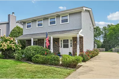 1143 S Edgewood Avenue, Lombard, IL 60148 - Photo 1