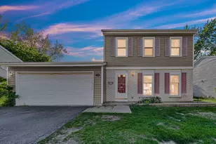 706 Shining Water Dr, Carol Stream, IL 60188 - Photo 1