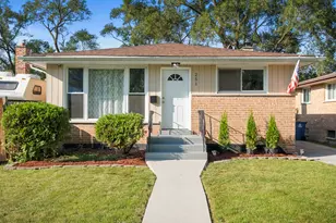 251 Hickory St, Chicago Heights, IL 60411 - Photo 1