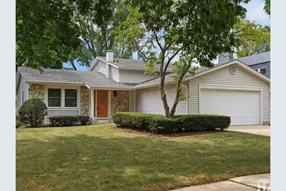 4090 N Parkside Drive, Hoffman Estates, IL 60192 - Photo 1
