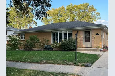 1321 N Mitchell Avenue, Arlington Heights, IL 60004 - Photo 1