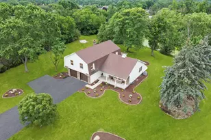 13456 W Red Coat Dr, Lemont, IL 60439 - Photo 1