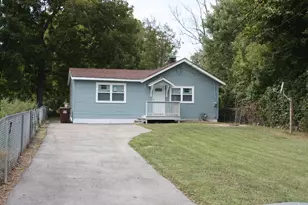 610 N Horace Ave, Rockford, IL 61101 - Photo 1