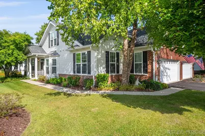 1031 Broadmoor Drive, Elgin, IL 60124 - Photo 1