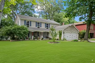 250 Roslara Ct, Bartlett, IL 60103 - Photo 1