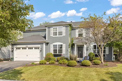 812 Metropolitan Avenue, Bolingbrook, IL 60490 - Photo 1