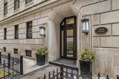 222 E Chestnut Street #3D, Chicago, IL 60611 - Photo 1