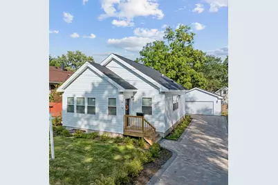 535 Ashland Avenue, Elgin, IL 60123 - Photo 1