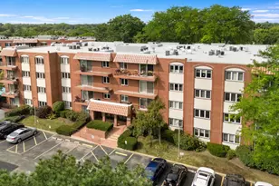 2066 St Johns Ave, Highland Park, IL 60035 - Photo 1