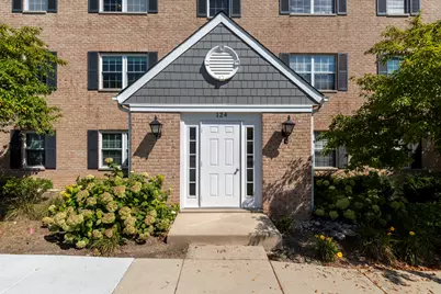 124 E Winchester Road #F, Libertyville, IL 60048 - Photo 1