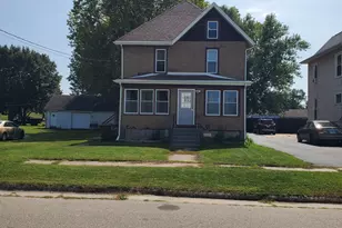 472 Clark St, South Beloit, IL 61080 - Photo 1