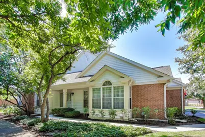 125 Radcliffe Court, Glenview, IL 60026 - Photo 1