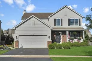 178 Easton Dr, Gilberts, IL 60136 - Photo 1