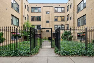 7409 N Seeley Ave, Chicago, IL 60645 - Photo 1