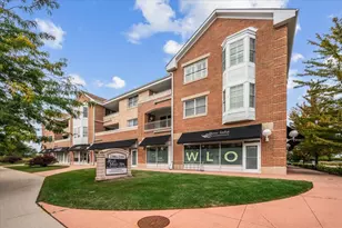 2300 Chestnut Ave, Glenview, IL 60026 - Photo 1