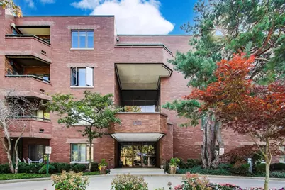 1601 Oakwood Avenue #406, Highland Park, IL 60035 - Photo 1